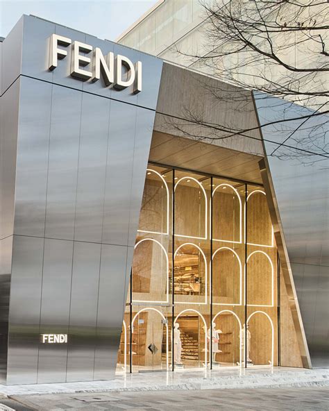 fendi mobile shop bus